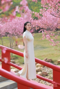 白云新人刚下海水多听话--小球球